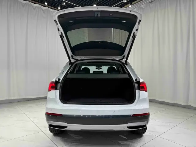 Audi Q3 — Фото автомобиля 17