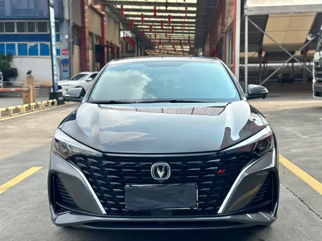 Фотография автомобиля — Changan Eado