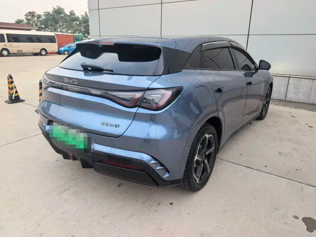 BYD Seal 06 GT — Фото автомобиля 4