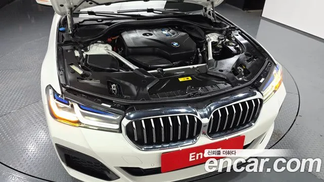 BMW 5-Series 5 серия (G30) — Фото автомобиля 5