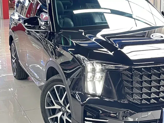 GAC Trumpchi GS8 — Фото автомобиля 6