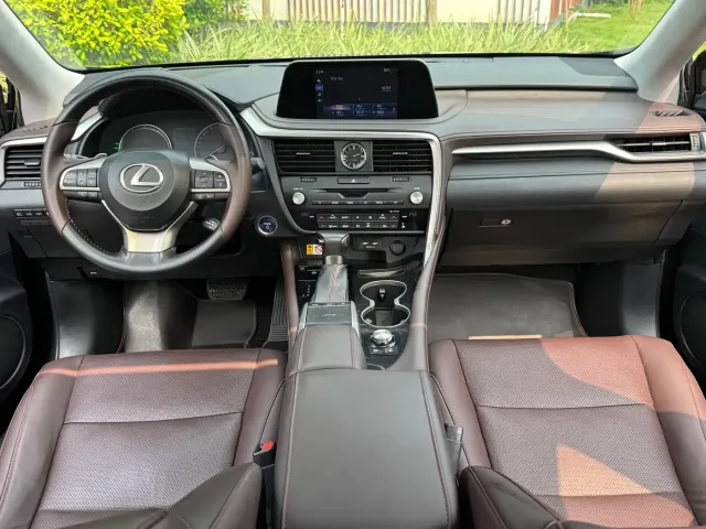 Lexus RX — Фото автомобиля 6