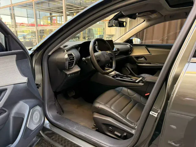 Citroen C5 X — Фото автомобиля 4