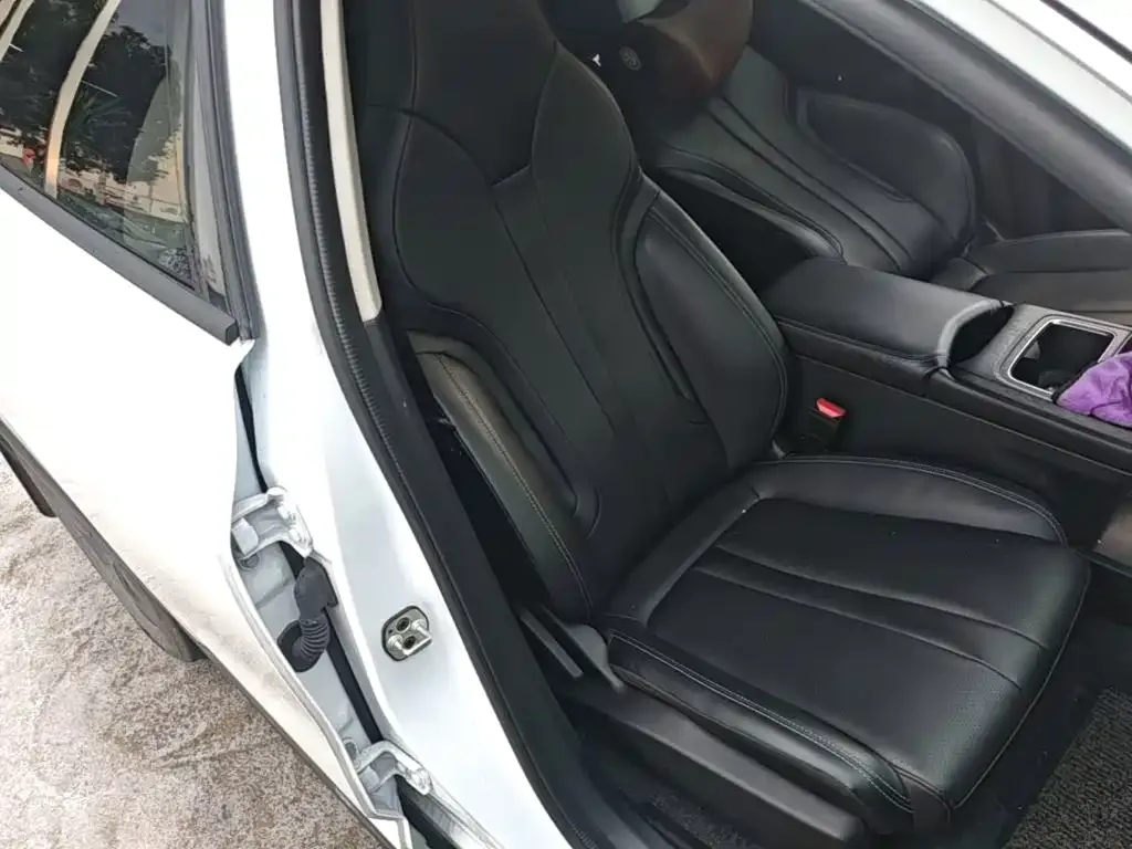 Dongfeng Aeolus SKY EV01 2025 530km AIR — Фото автомобиля 24