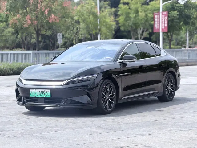 Фотография автомобиля — BYD Han