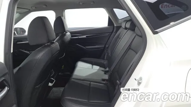 Kia Seltos — Фото автомобиля 18