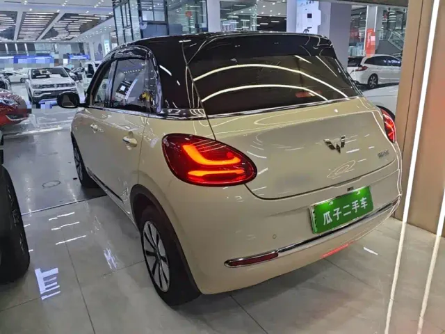 Wuling Bingo — Фото автомобиля 4