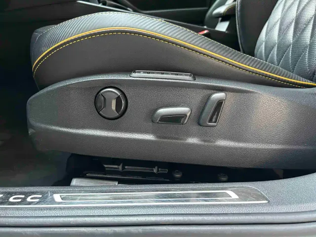 Volkswagen CC — Фото автомобиля 12