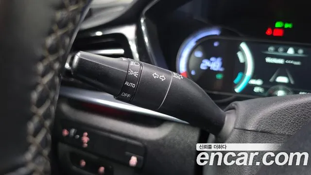 Kia Niro Niro Plus Air — Фото автомобиля 29