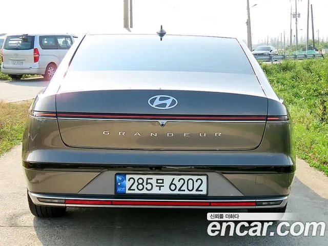 Hyundai Grandeur GN7 — Фото автомобиля 4
