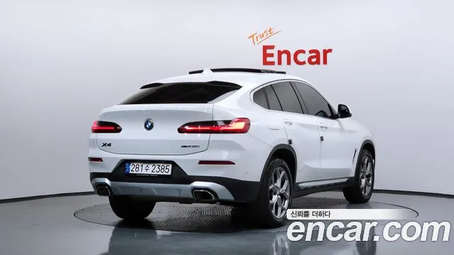 BMW X4 — Фото автомобиля 2