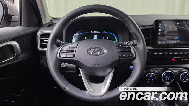Hyundai Venue — Фото автомобиля 19