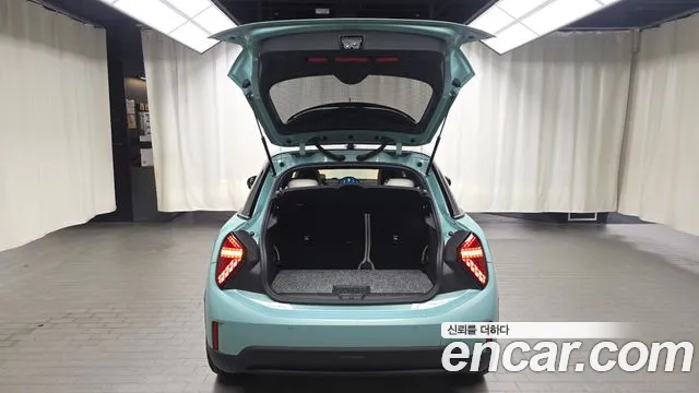 Mini Cooper — Фото автомобиля 18