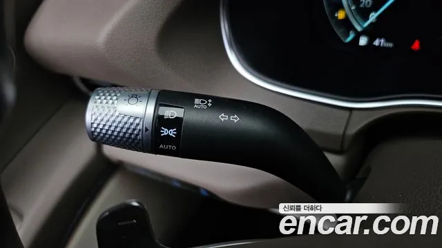 Genesis GV80 2.5T Бензин AWD — Фото автомобиля 27