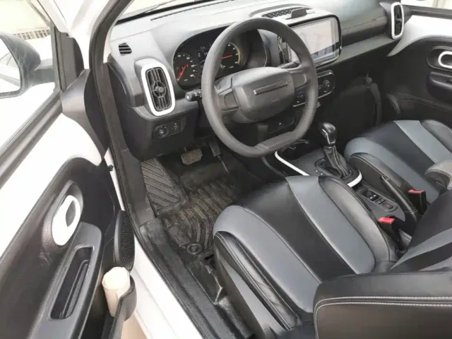 Roewe Clever — Фото автомобиля 15