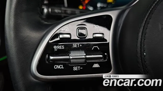 Mercedes-Benz GLS-Class — Фото автомобиля 12