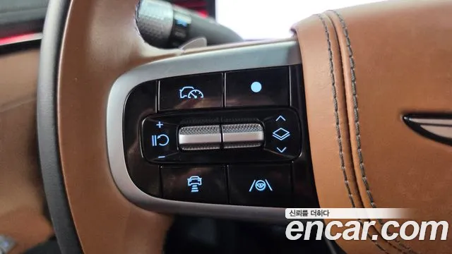 Genesis GV70 — Фото автомобиля 22