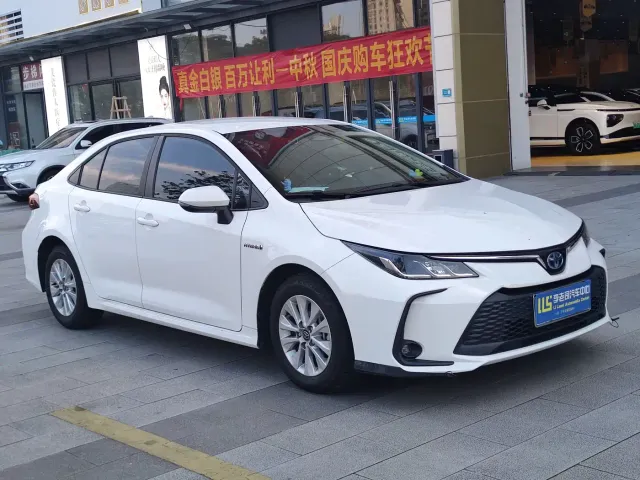 Toyota Corolla — Фото автомобиля 3