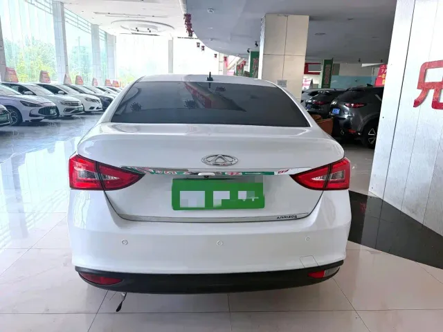 Chery Arrizo 5 — Фото автомобиля 6