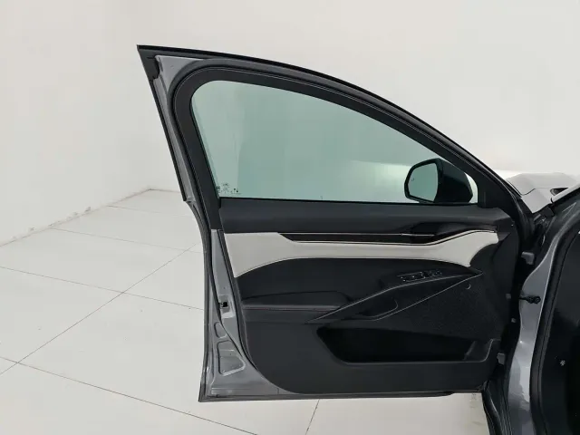 Ford Mondeo — Фото автомобиля 13