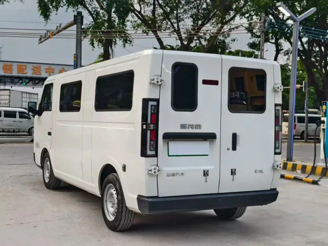 Shineray Xinyuan E3L — Фото автомобиля 7