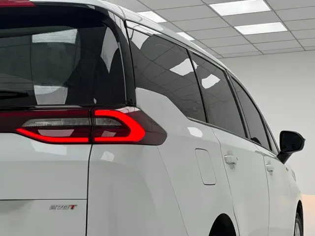 GAC Trumpchi M6 — Фото автомобиля 17