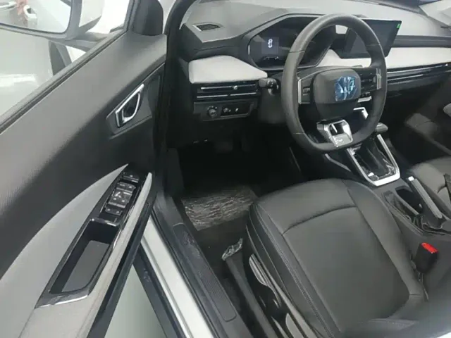 Wuling Xingchi — Фото автомобиля 15