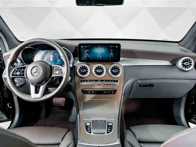Mercedes-Benz GLC-Class — Фото автомобиля 11