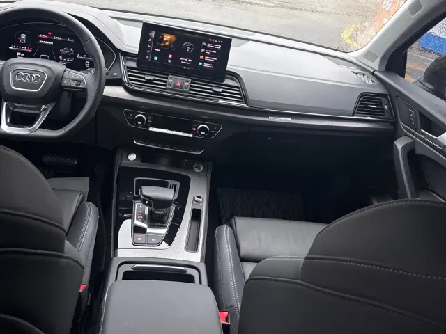Audi Q5L — Фото автомобиля 10