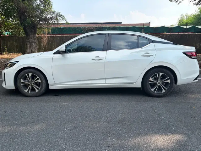 Nissan Sylphy — Фото автомобиля 4