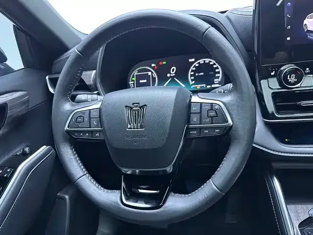 Toyota Crown Kluger — Фото автомобиля 11