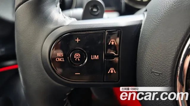 Mini Cooper Convertible — Фото автомобиля 30