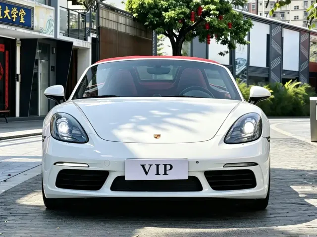 Porsche 718 — Фото автомобиля 2