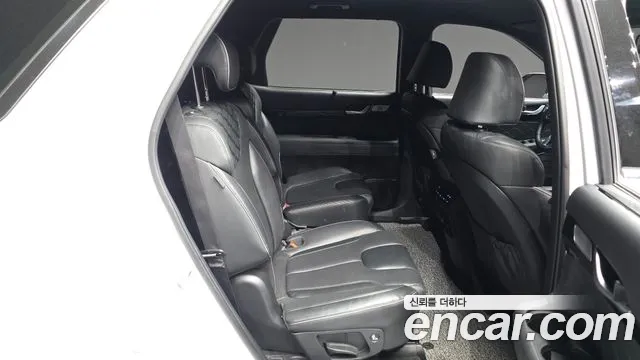Hyundai Palisade Palisade Бензин 3.8 2WD — Фото автомобиля 11