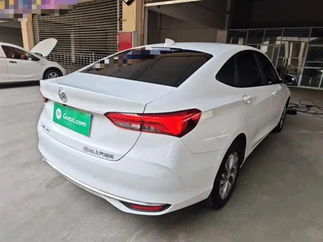 Buick Verano — Фото автомобиля 6