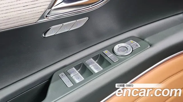 Genesis GV80 — Фото автомобиля 15