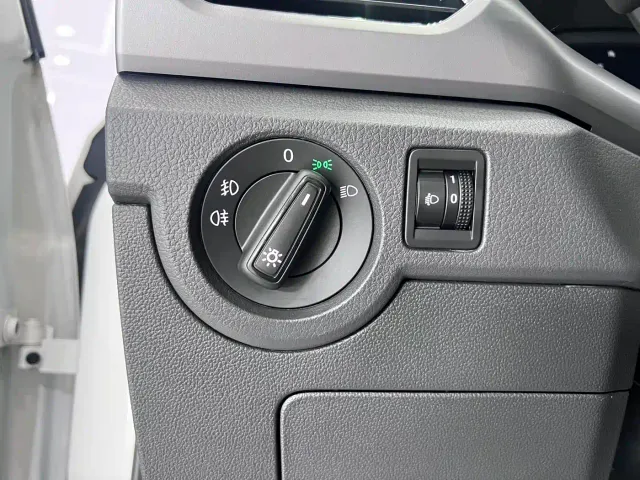Volkswagen T-Cross — Фото автомобиля 8