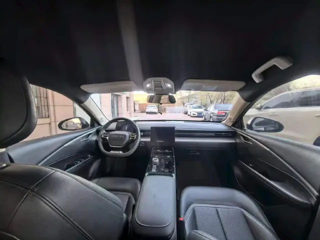 Wuling Starlight — Фото автомобиля 6