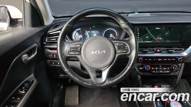 Kia Niro Niro Plus Air — Фото автомобиля 14