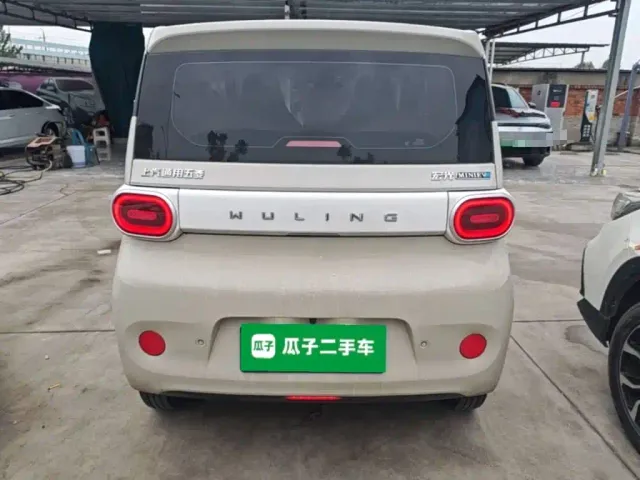 Wuling Hongguang Mini EV — Фото автомобиля 5