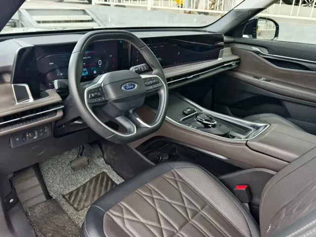 Ford Edge — Фото автомобиля 6