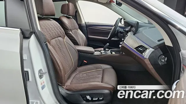 BMW Gran Turismo — Фото автомобиля 10
