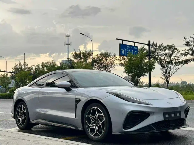 Hozon Neta GT — Фото автомобиля 3