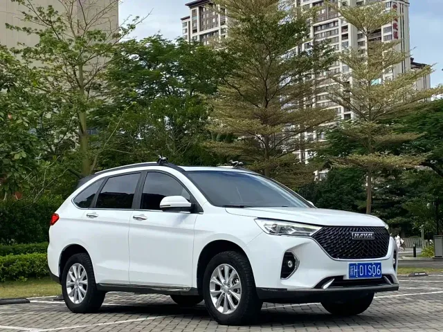 Haval M6 — Фото автомобиля 3