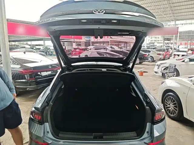 Volkswagen Lamando — Фото автомобиля 18