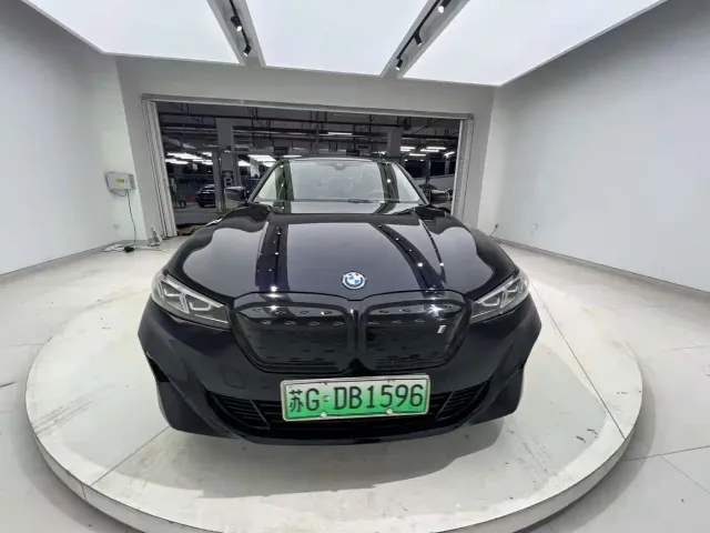 BMW i3 — Фото автомобиля 24