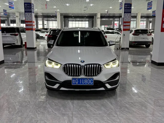 BMW X1 — Фото автомобиля 2