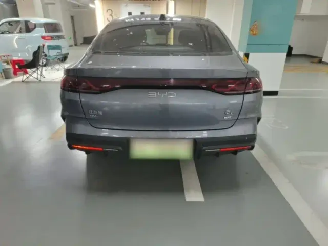 BYD Qin L — Фото автомобиля 5