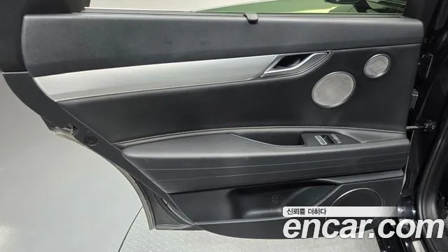 Genesis G80 RG3 — Фото автомобиля 14