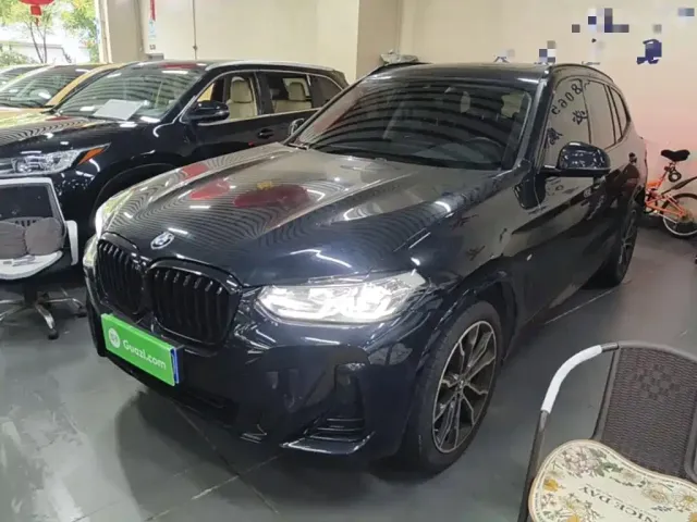 Фотография автомобиля — BMW X3
